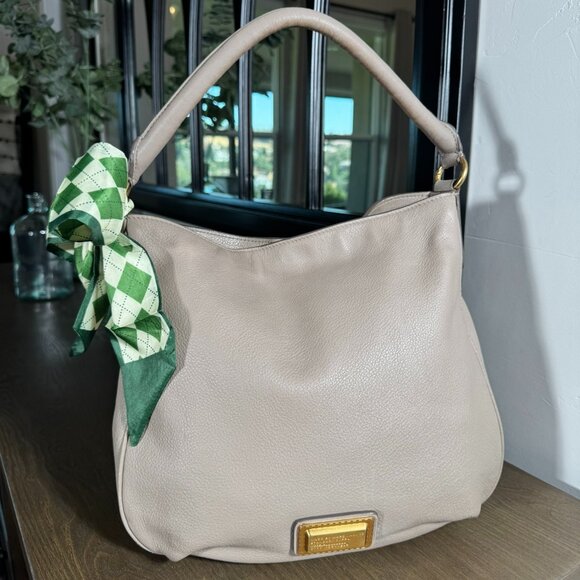 Marc by Marc Jacobs Q Hillier Pebbled Leather Hobo – Taupe - Picture 1 of 13